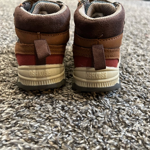 Nike/Carters Shoe Bundle - Picture 4 of 7